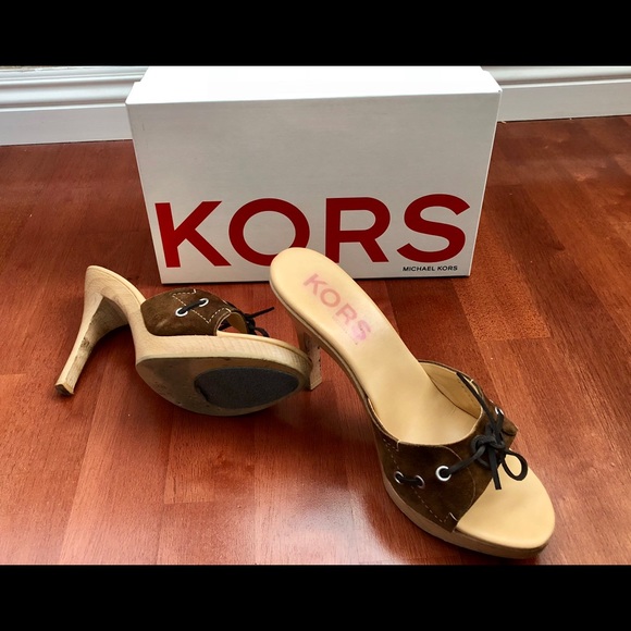 Michael Kors Pixie Heels - Picture 4 of 6